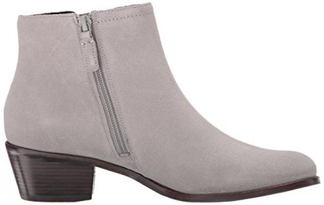 仅限9码 COLE HAAN Willette Ii 女士经典短靴