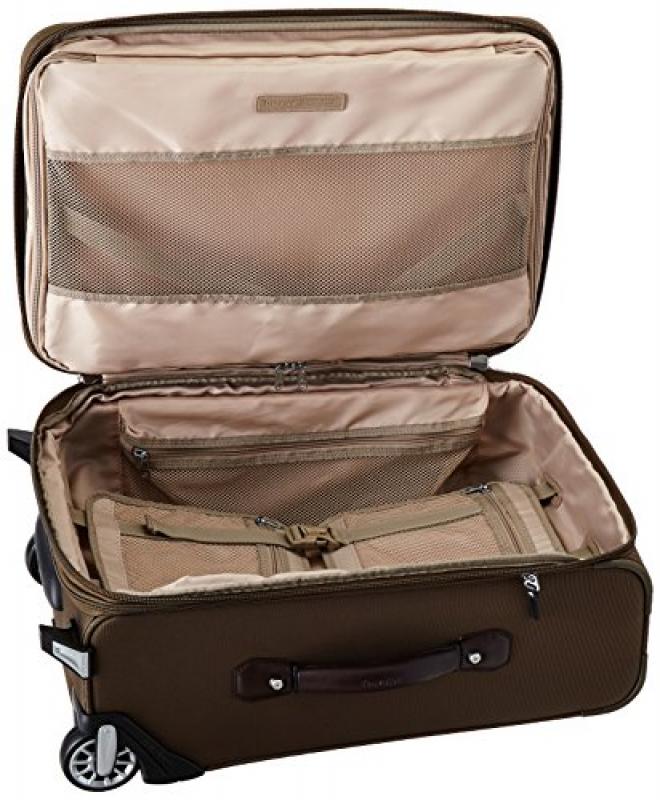 Travelpro Platinum Magna 2 22英寸手推行李箱