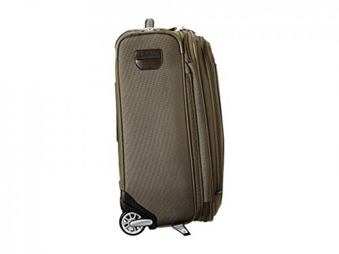 Travelpro Platinum Magna 2 22英寸手推行李箱