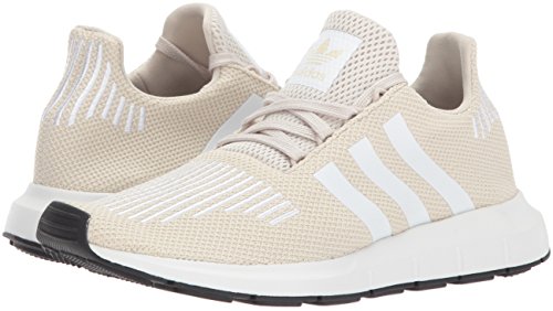 adidas 女士跑鞋