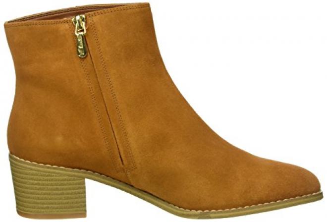Clarks Breccan Myth 女款真皮短靴